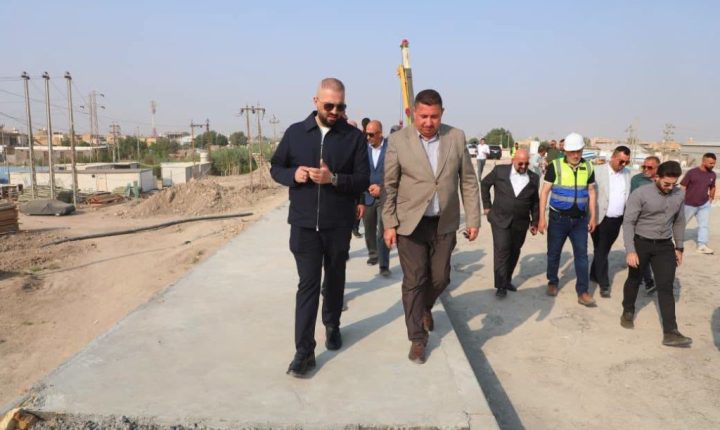 دائرة الطرق والجسور تعلن إنجاز تنصيب 12 رافدة كونكريتية للجسر الهولندي في ذي قار.. والمشروع يبلغ 75% من مراحل إنجازه