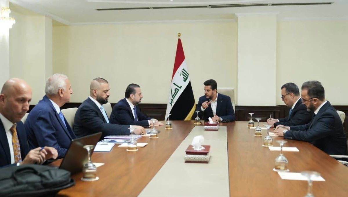 د. ليث الخزعلي يوجّه بمعالجة معوقات الطريق الحلقي الرابع ويطرح رؤية لتنفيذ المشروع وتسريع إنجازه